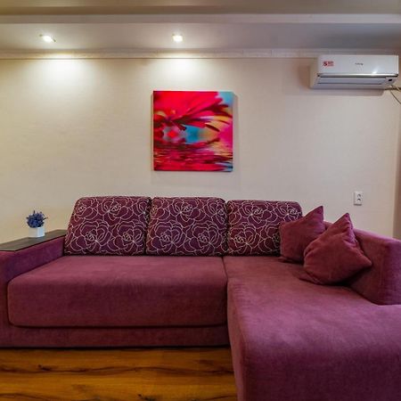 Цум Пассаж Яворницького 55 Apartment Днепър Екстериор снимка