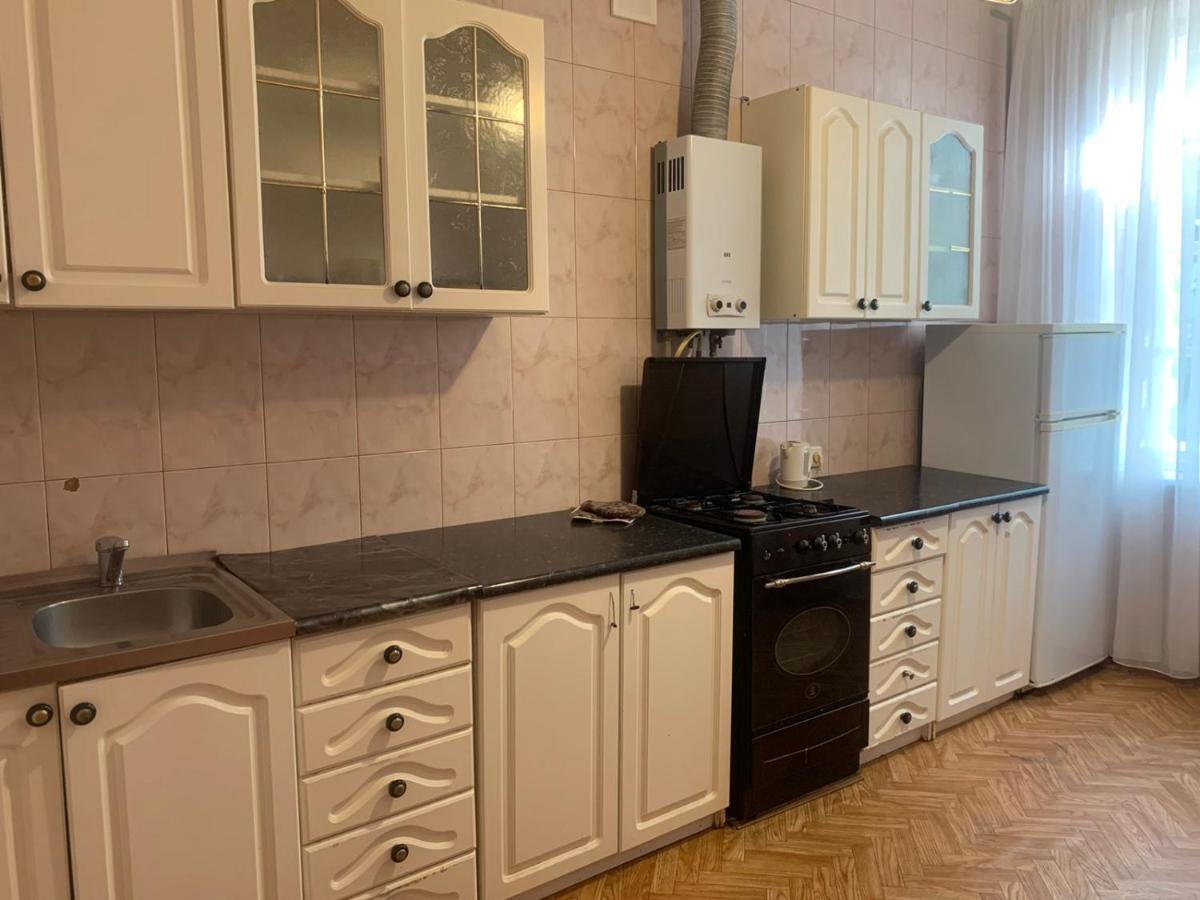 Цум Пассаж Яворницького 55 Apartment Днепър Екстериор снимка