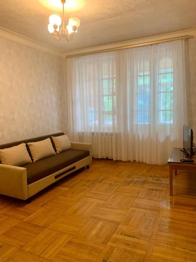 Цум Пассаж Яворницького 55 Apartment Днепър Екстериор снимка